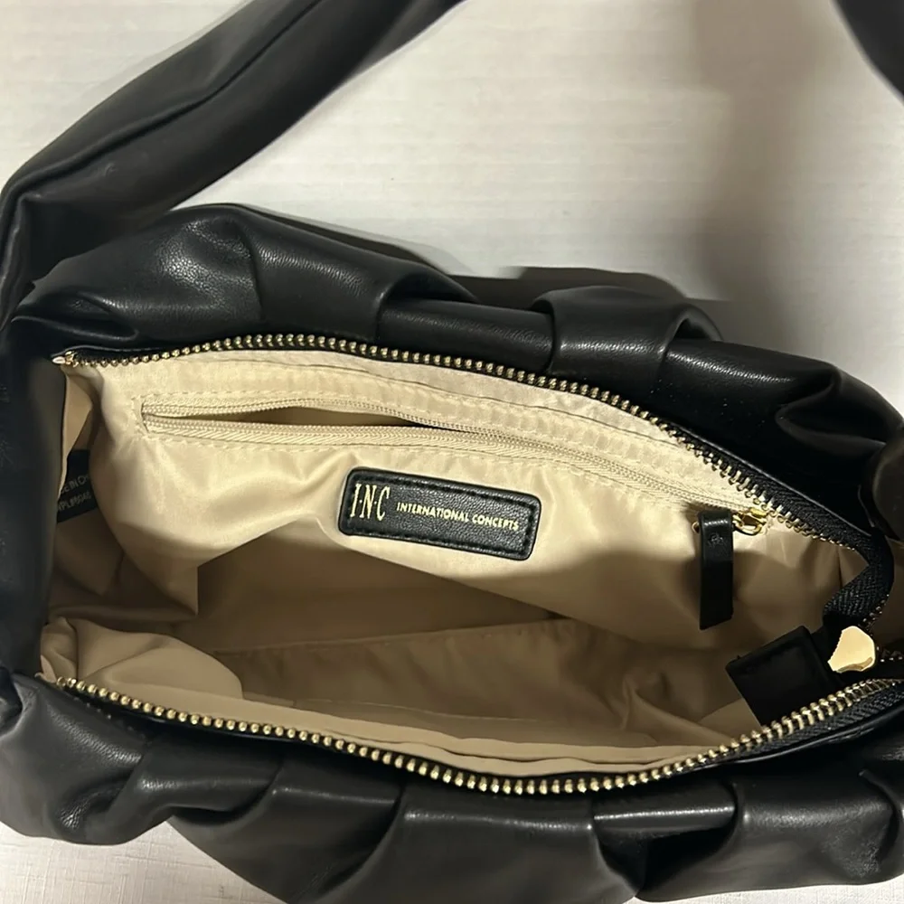 I-N-C International Concepts faux leather shoulder bag. - Picture 5 of 12
